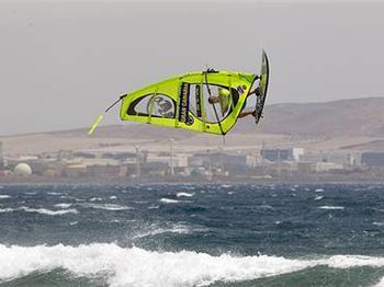 Skyeboy's Sessions - Top professional wave sailor - Windsurfing News