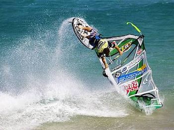 A Day In Tarifa - Windsurfing News