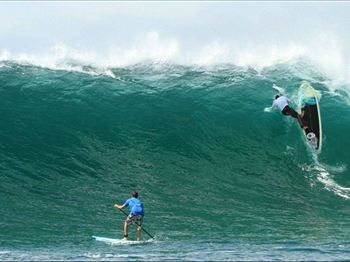 When To Bail Out - Sequence. - Stand Up Paddle News