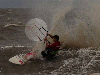 Brisbane Introduces L Plates for Learner Kitesurfers - Kitesurfing News