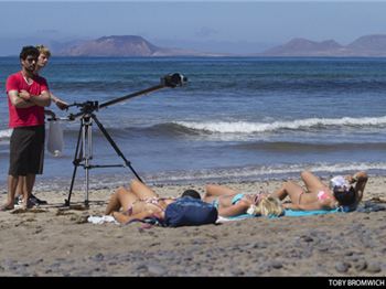 PKRA - Slight breeze increases throughout day three  - Kitesurfing - VKWC News