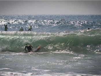 Huge swell no match for the Paddle to Battle MS - Stand Up Paddle News