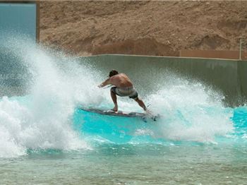 Paddlers arrive in Abu Dhabi for the Stand Up World Tour - Stand Up Paddle News