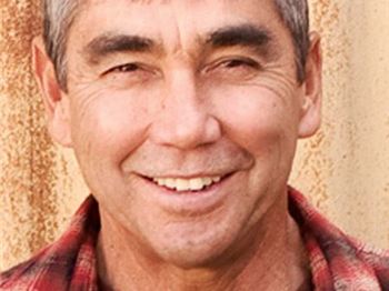 Gerry Lopez talks Molokai. - Stand Up Paddle News